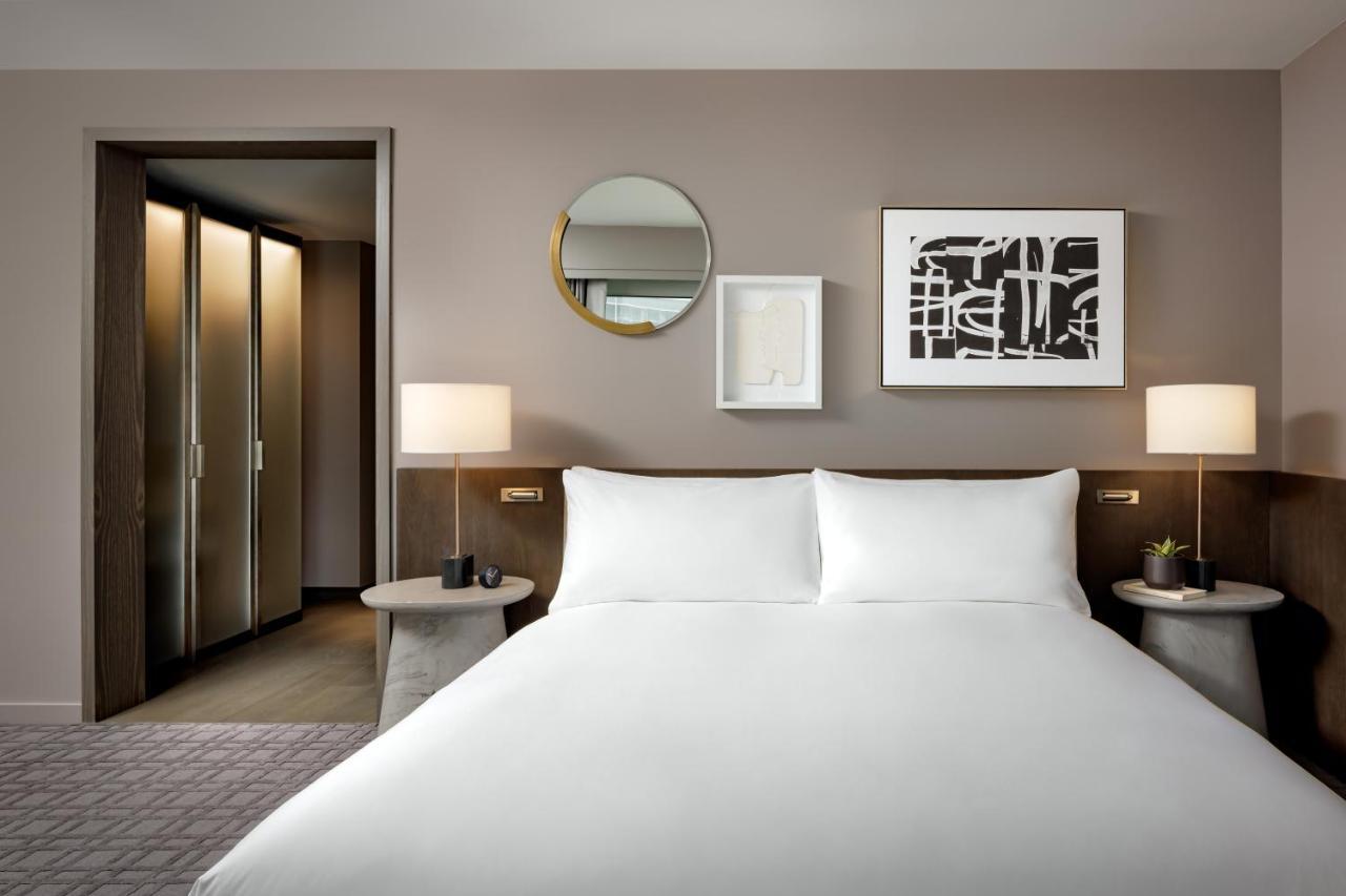 Fairmont Century Plaza Angeles 5*